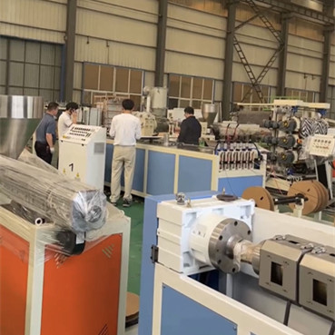 Máquina de expansão de tubo termorretrátil de uma e seis expansões aceita com sucesso pelos clientes indianos