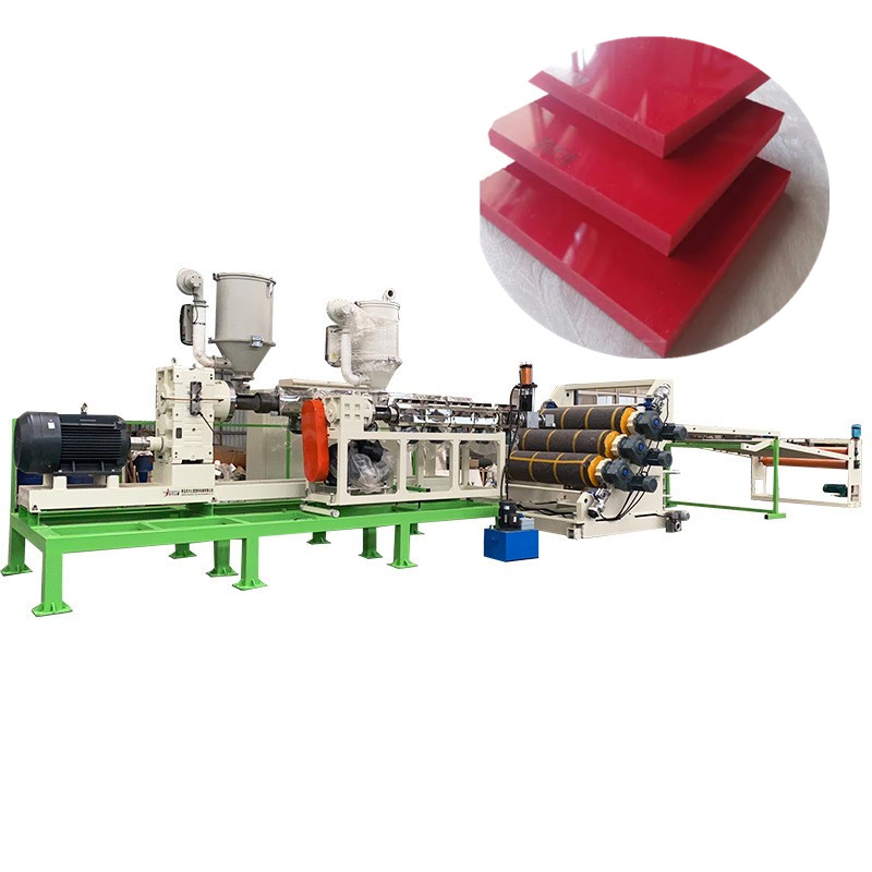 Características do equipamento de folha de plástico PE
