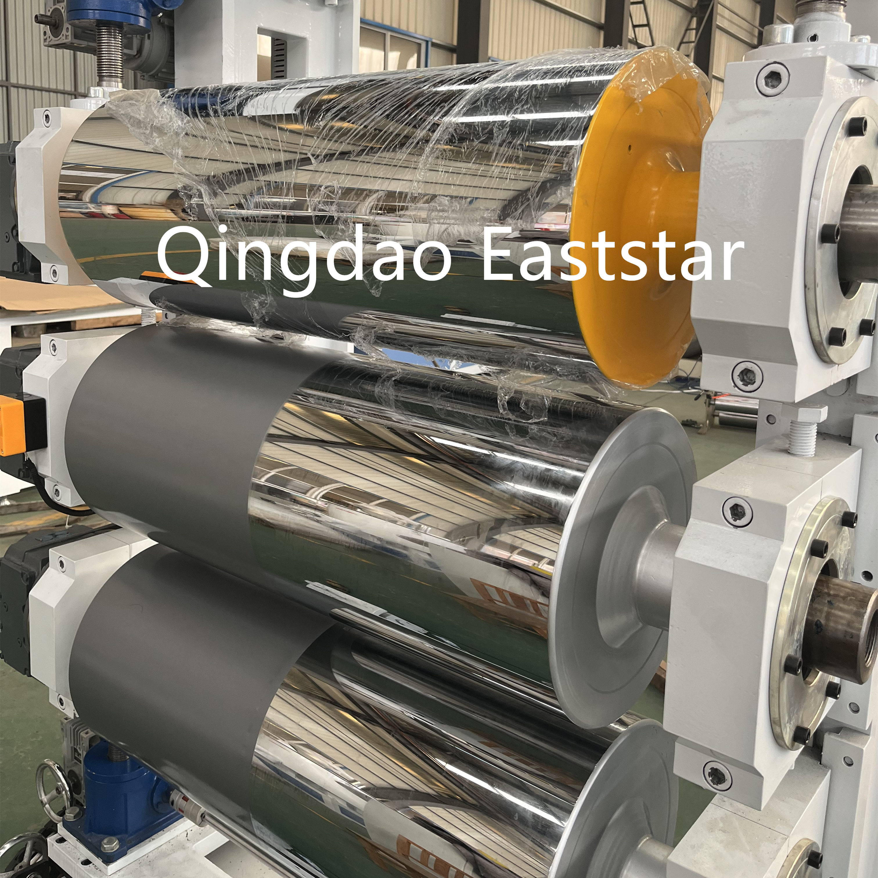 Uma máquina, calendário multifuncional de três rolos