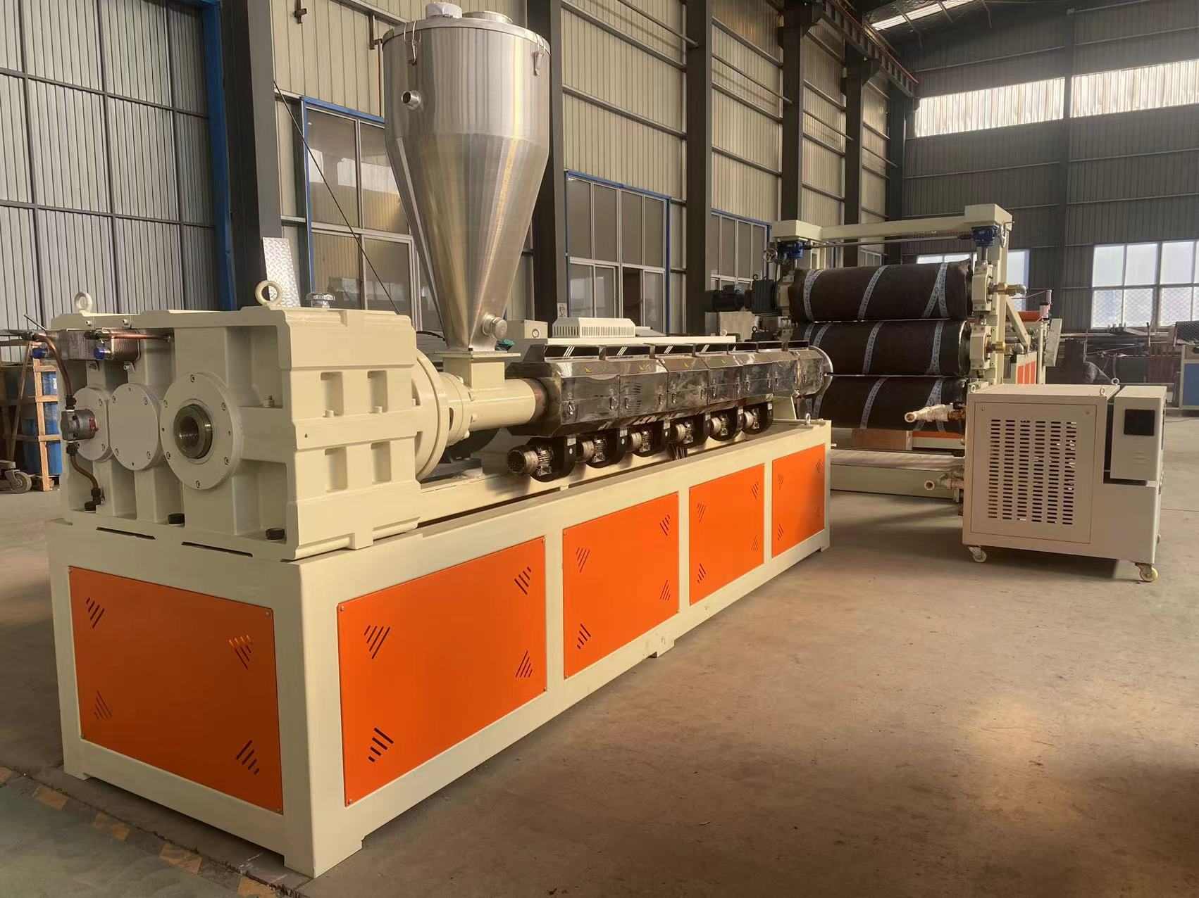 Linha de produção de placa de cristal transparente de PVC